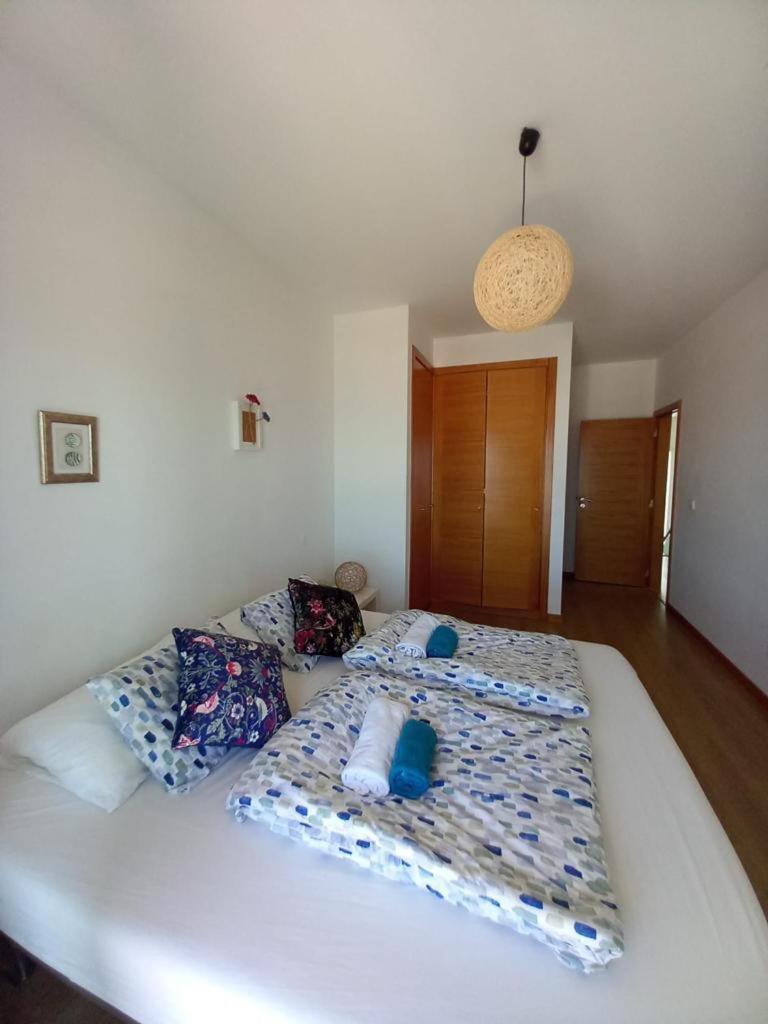 Arthouse Surf Ericeira Hotel ภายนอก รูปภาพ
