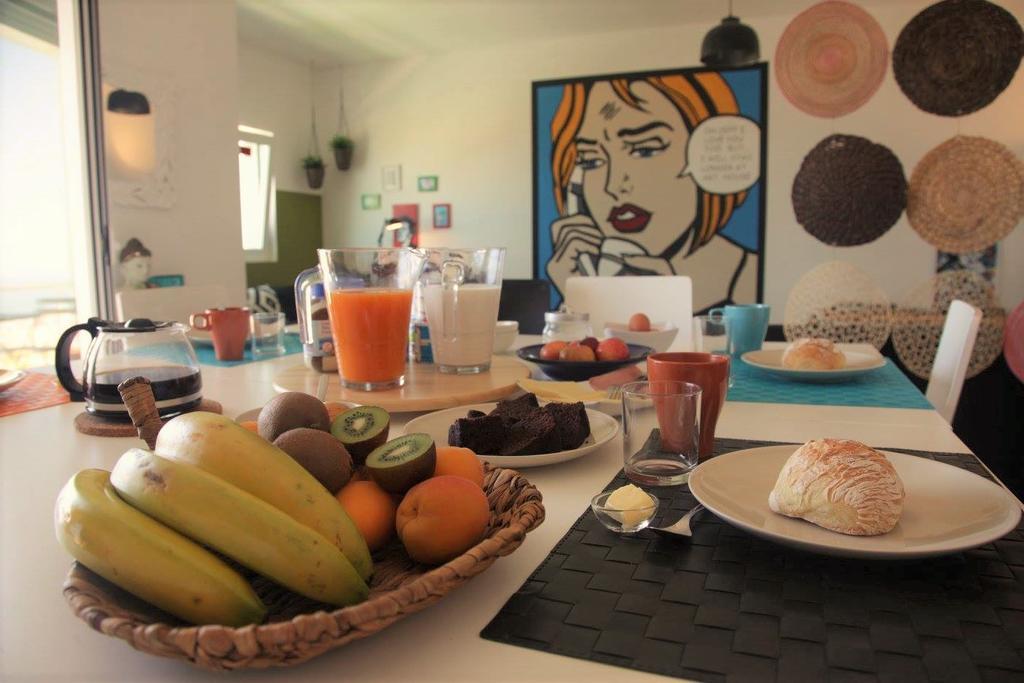Arthouse Surf Ericeira Hotel ภายนอก รูปภาพ